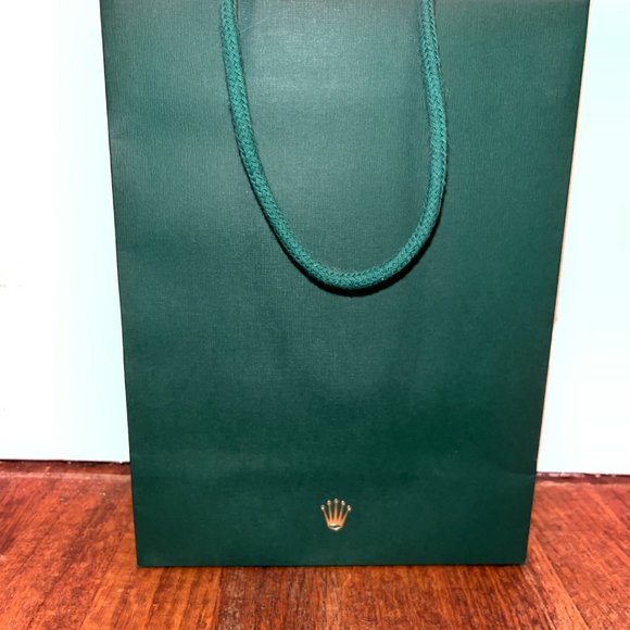 Rolex 2023-2024 coffee table book & Rolex paper bag - Picture 3 of 4